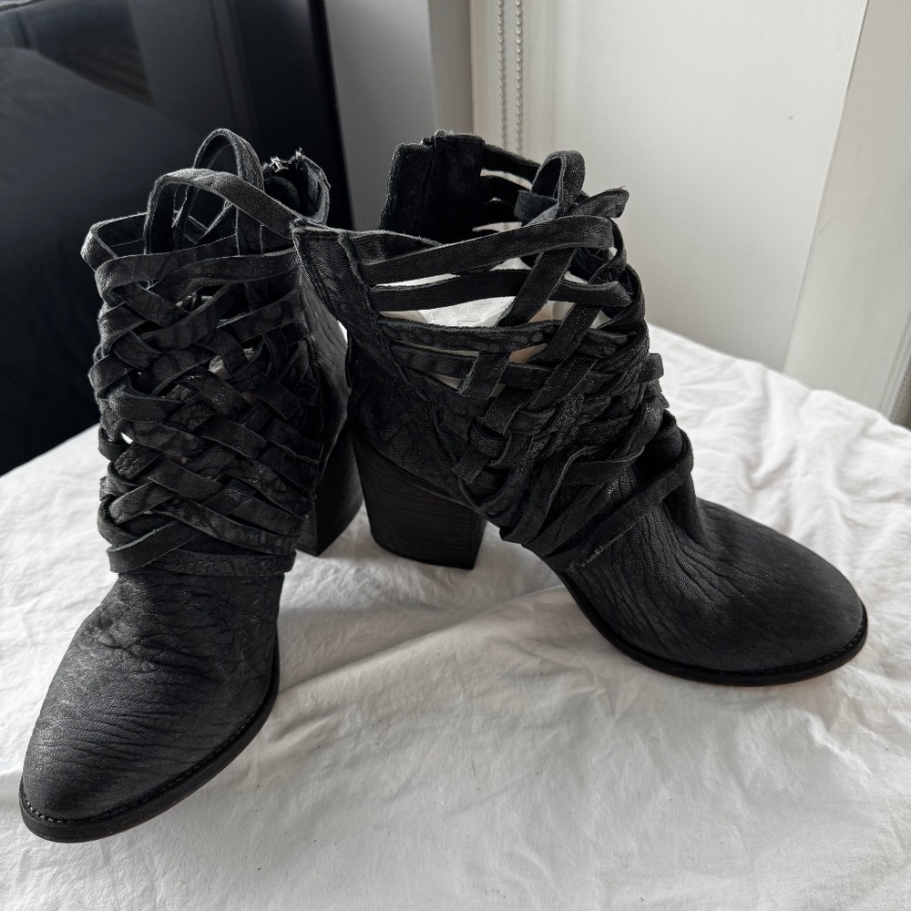 Free People Carrera Bootie Woven Ankle Distressed Black Leather Size 38